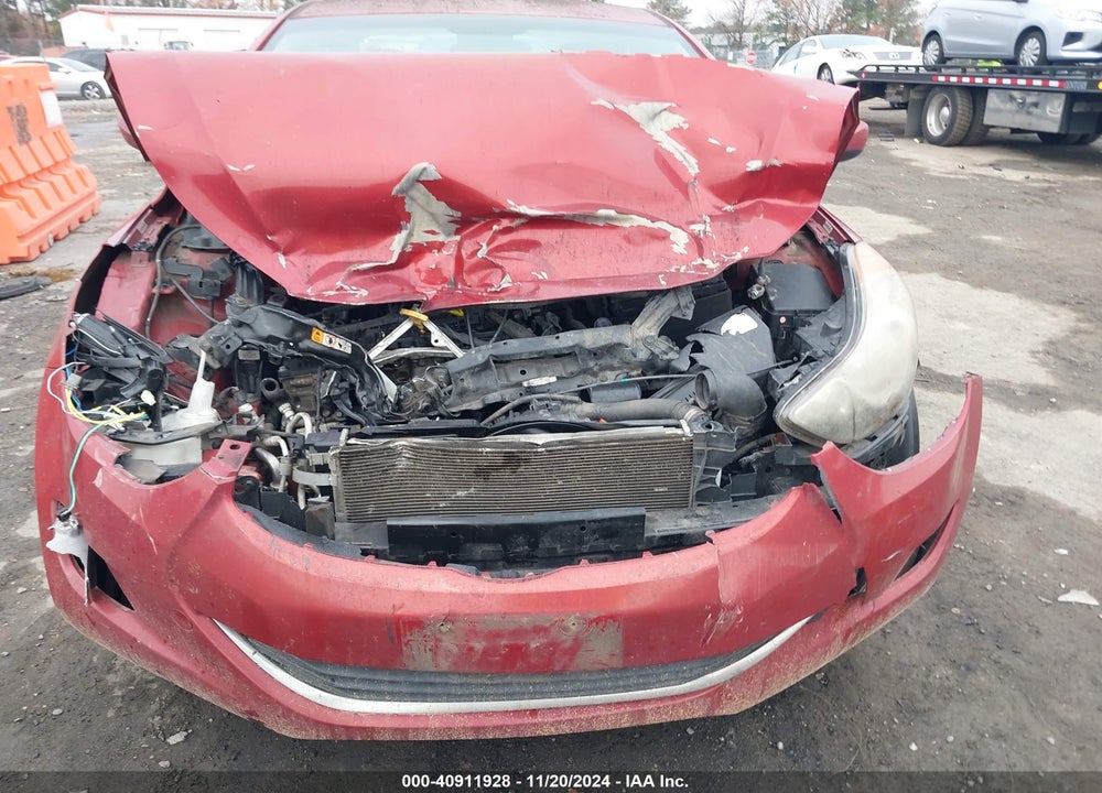2013 HYUNDAI ELANTRA GLS VIN: KMHDH4AE8DU702623