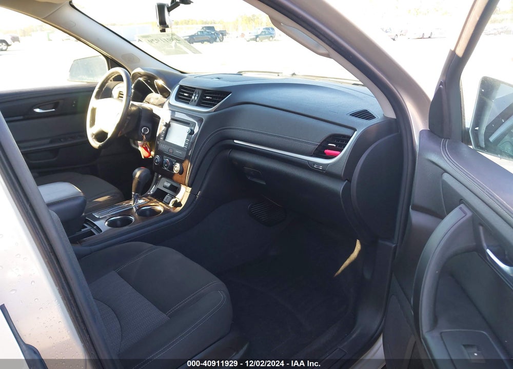 2017 CHEVROLET TRAVERSE 1LT VIN: 1GNKRGKD2HJ210944