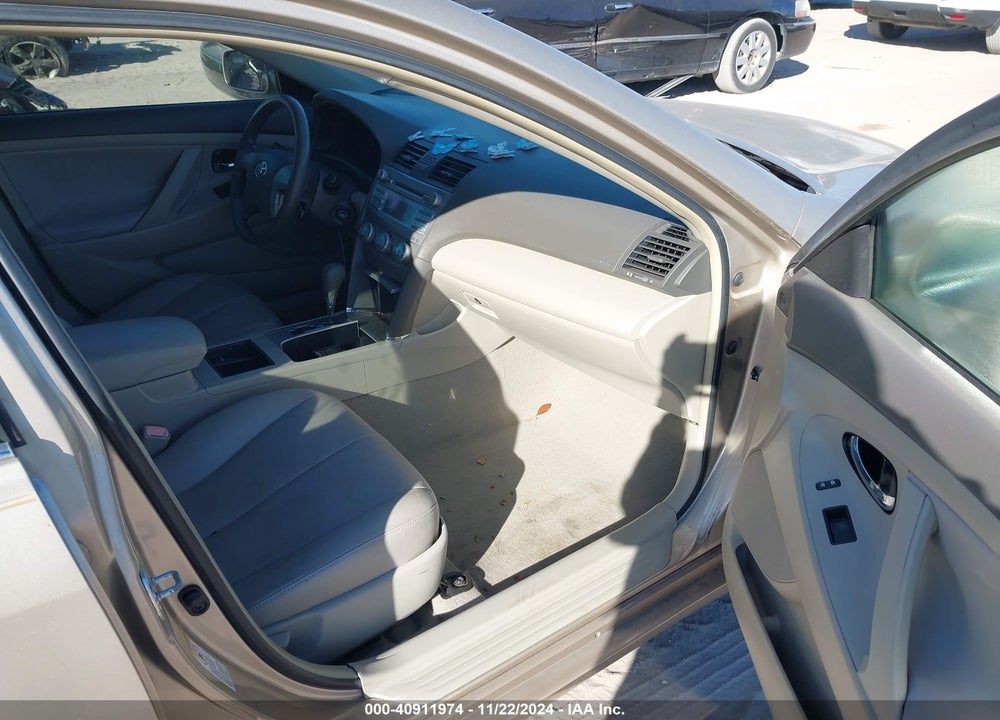 2007 TOYOTA CAMRY LE VIN: 4T1BE46K37U585617