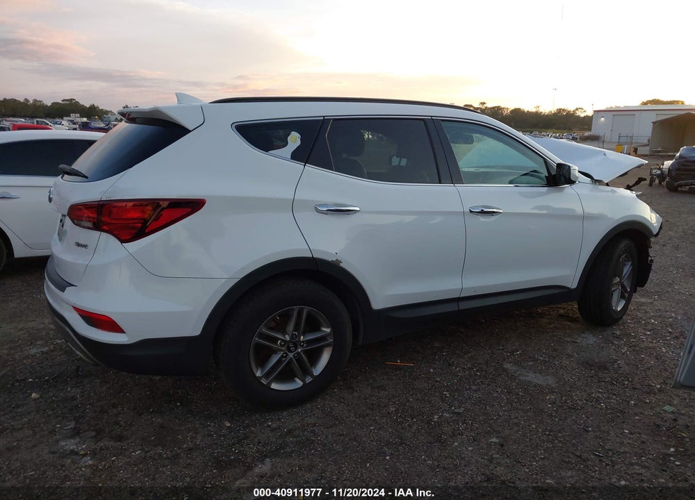 2017 HYUNDAI SANTA FE SPORT 2.4L VIN: 5NMZU3LB1HH020117