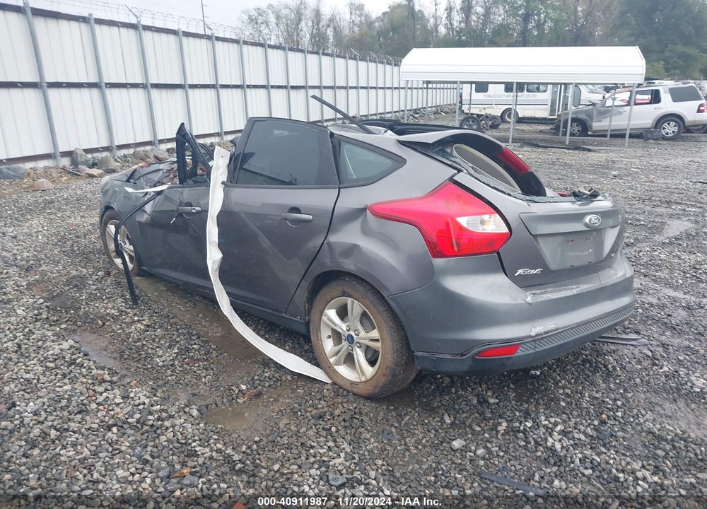 2013 FORD FOCUS SE VIN: 1FADP3K21DL185179
