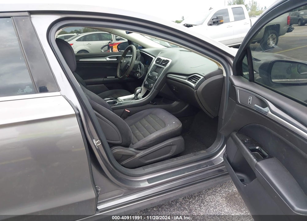 2013 FORD FUSION SE VIN: 3FA6P0H70DR312077