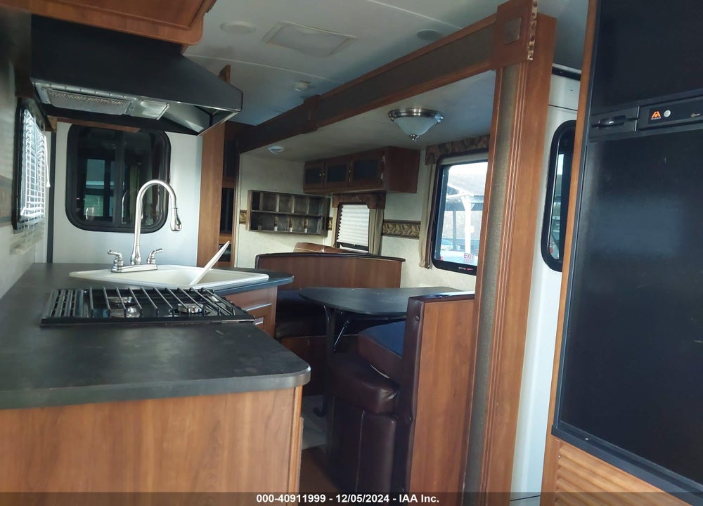 2014 KEYSTONE PREMIER VIN: 4YDT30R27ED421137