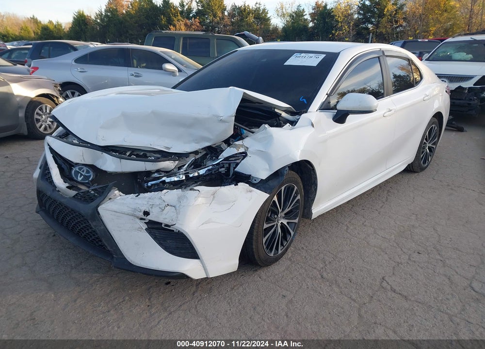 2019 TOYOTA CAMRY VIN: 4T1B11HK5KU832720