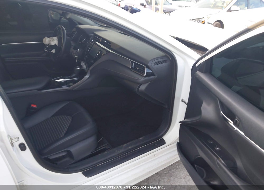 2019 TOYOTA CAMRY VIN: 4T1B11HK5KU832720