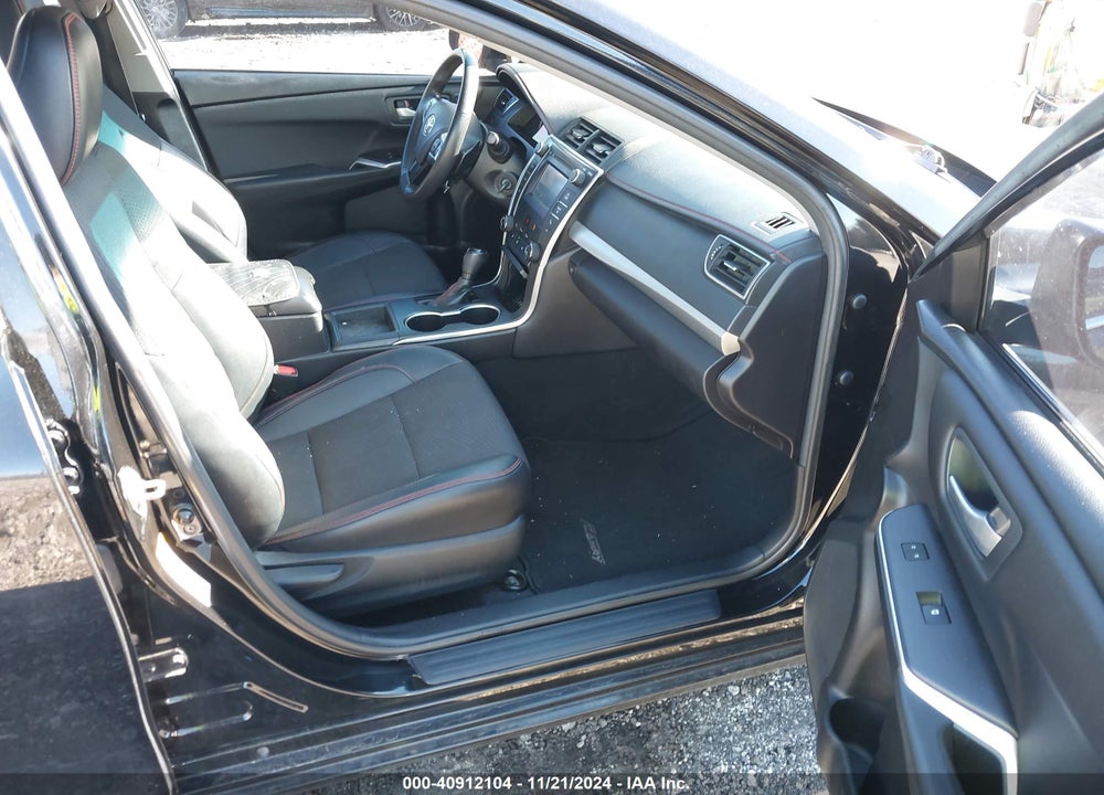 2016 TOYOTA CAMRY SE VIN: 4T1BF1FK1GU265028