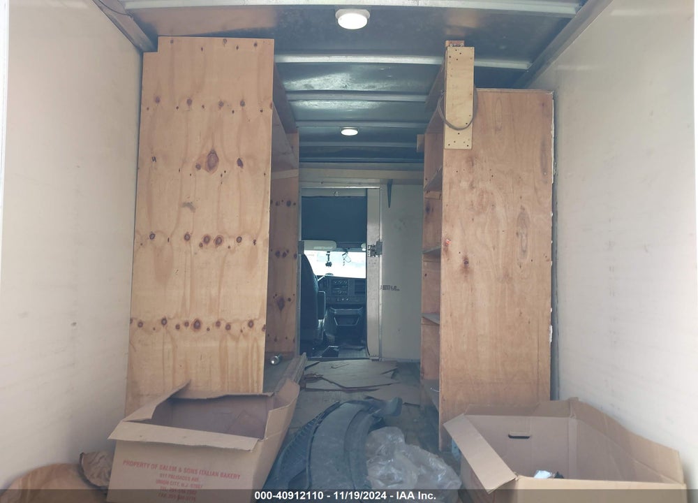 2015 CHEVROLET EXPRESS CUTAWAY 3500 VIN: 1GB0G3CF4F1282261