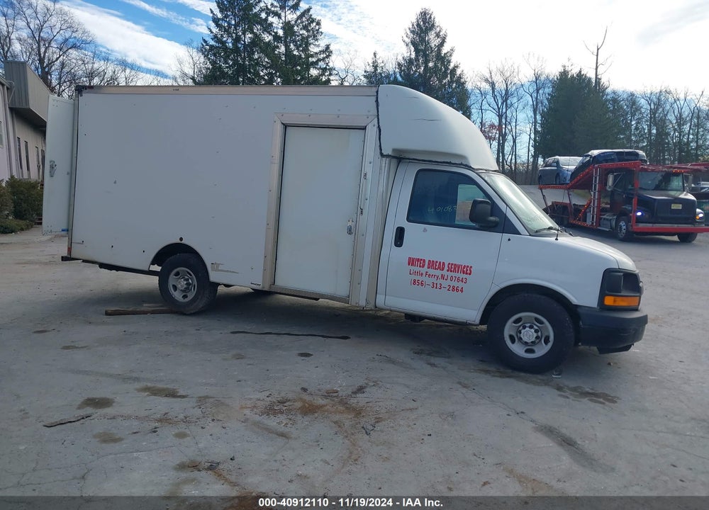2015 CHEVROLET EXPRESS CUTAWAY 3500 VIN: 1GB0G3CF4F1282261