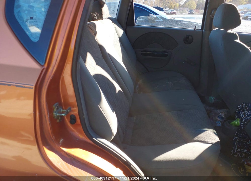 2005 CHEVROLET AVEO LS VIN: KL1TD62655B427361