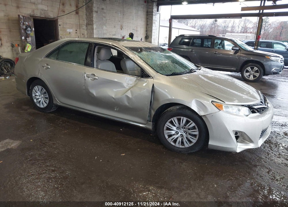 2013 TOYOTA CAMRY LE VIN: 4T4BF1FK4DR294573