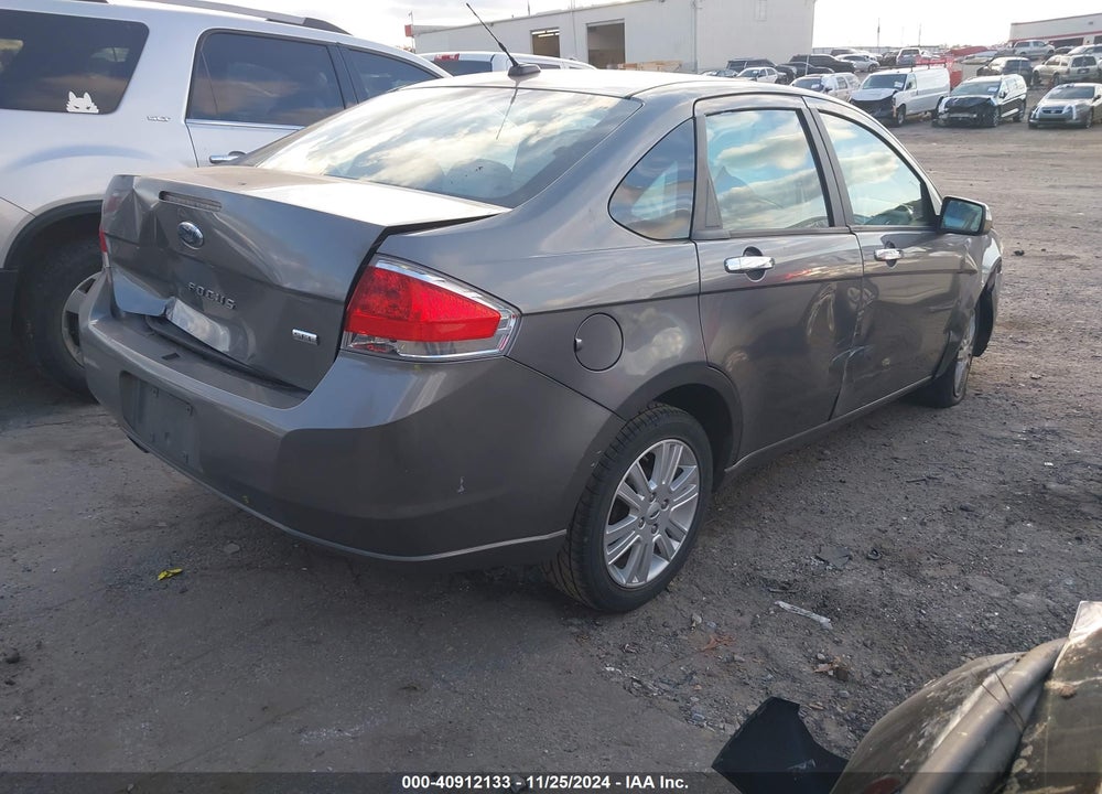 2011 FORD FOCUS SEL VIN: 1FAHP3HN2BW124129