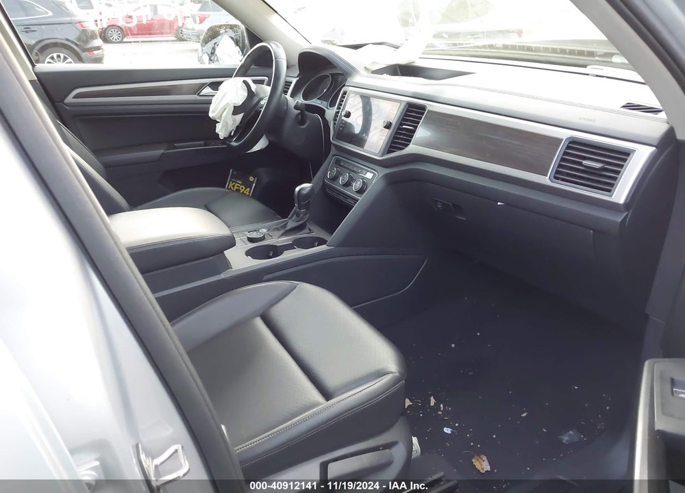 2019 VOLKSWAGEN ATLAS 3.6L V6 SE W/TECHNOLOGY VIN: 1V2UR2CA6KC569880