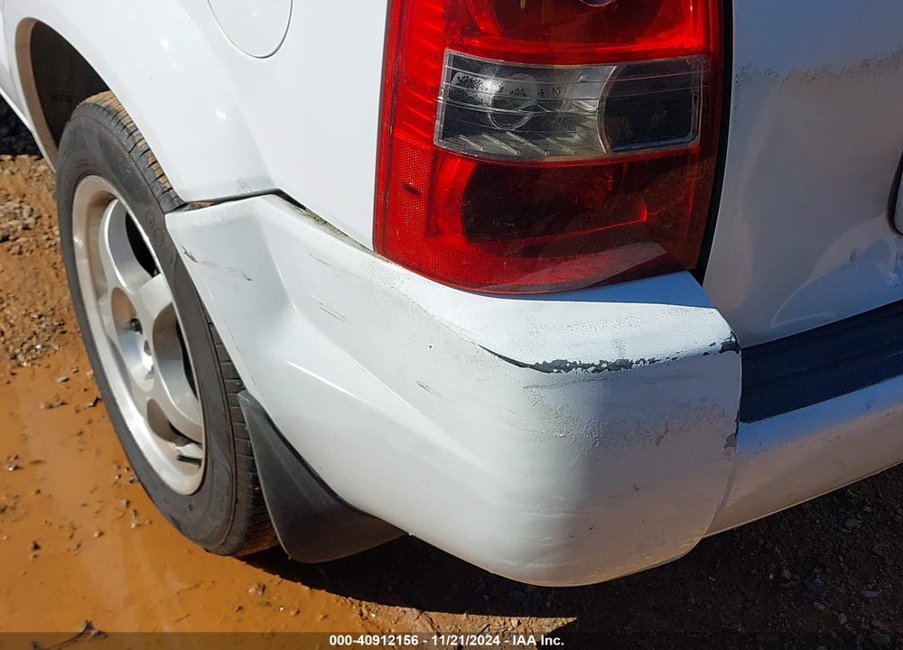 2006 HYUNDAI TUCSON GL VIN: KM8JM12B06U414955