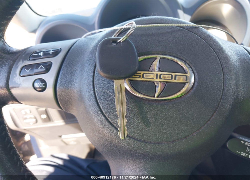 2006 TOYOTA SCION TC VIN: JTKDE167960136223