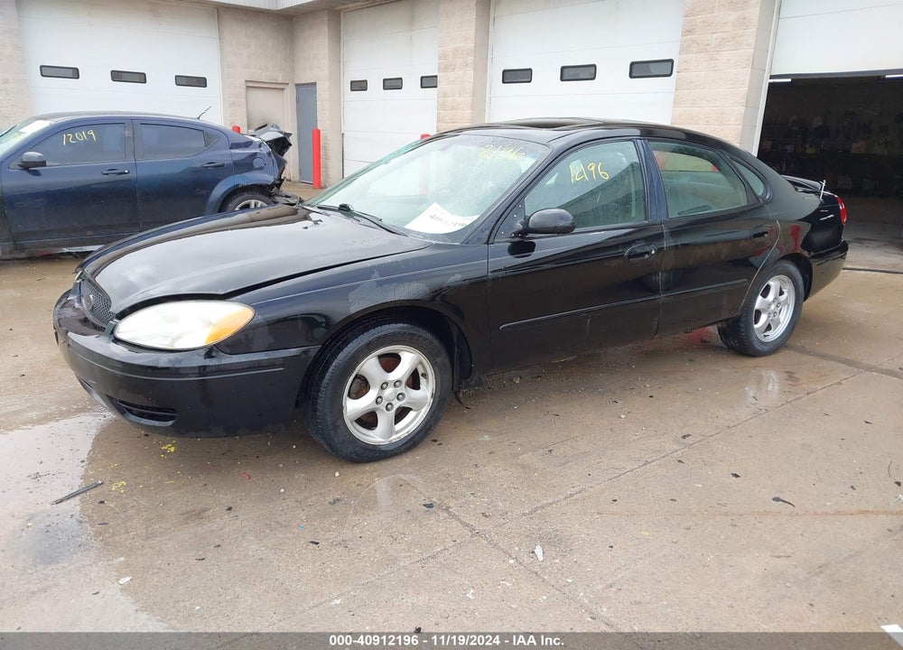 2005 FORD TAURUS SE VIN: 1FAFP53265A187557