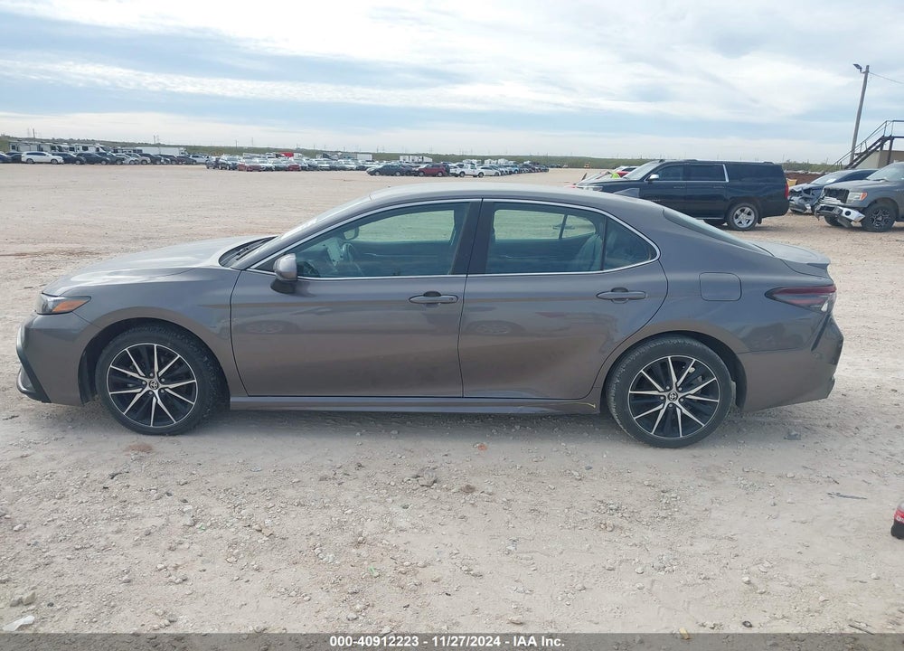 2021 TOYOTA CAMRY SE VIN: 4T1G11AK3MU547730