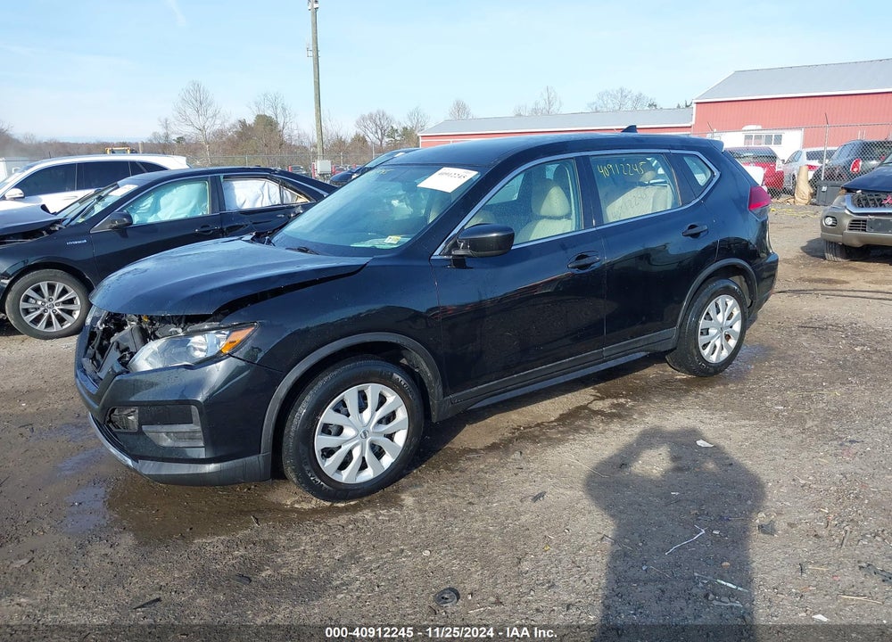 2017 NISSAN ROGUE S VIN: 5N1AT2MT3HC740272