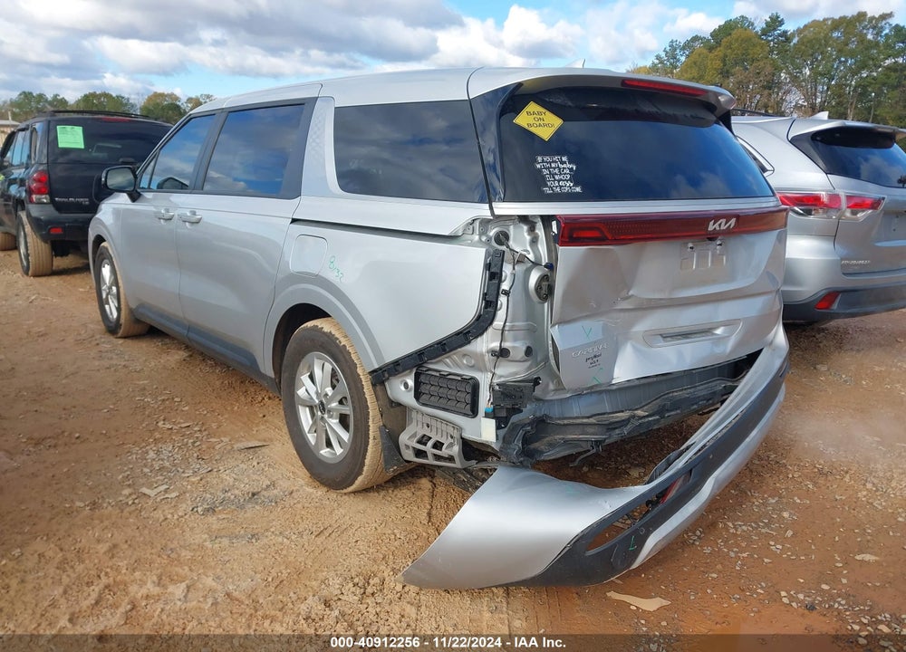 2023 KIA CARNIVAL MPV LX SEAT PACKAGE VIN: KNDNB4H34P6191077