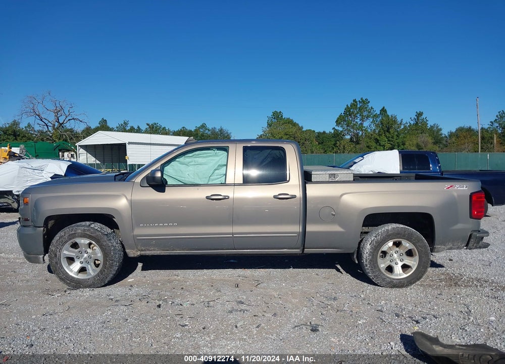 2017 CHEVROLET SILVERADO 1500 2LT VIN: 1GCVKREC2HZ193654