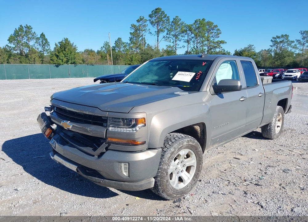 2017 CHEVROLET SILVERADO 1500 2LT VIN: 1GCVKREC2HZ193654