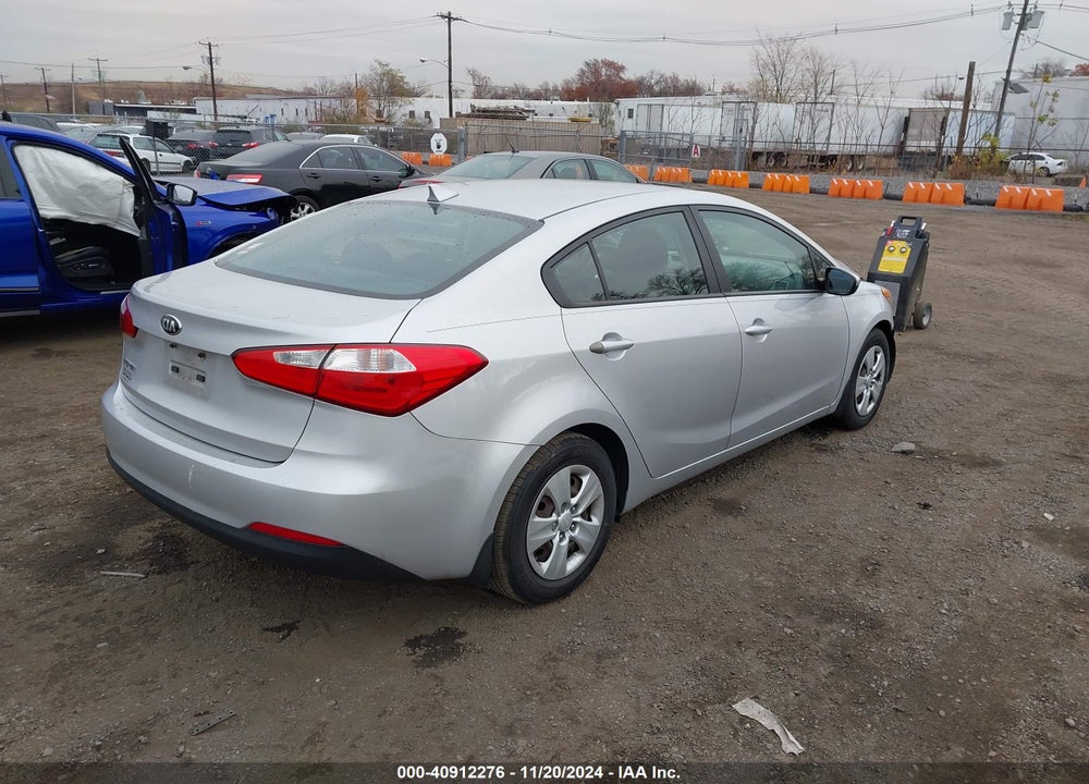 2016 KIA FORTE LX VIN: KNAFK4A60G5493574