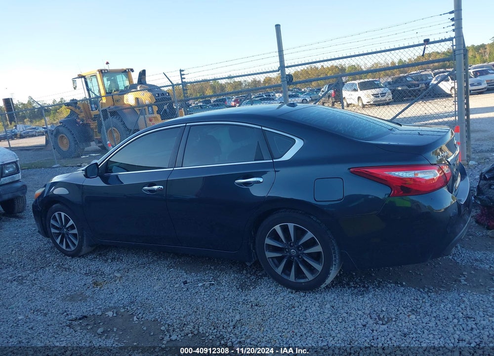 2017 NISSAN ALTIMA VIN: 1N4AL3AP3HC260546