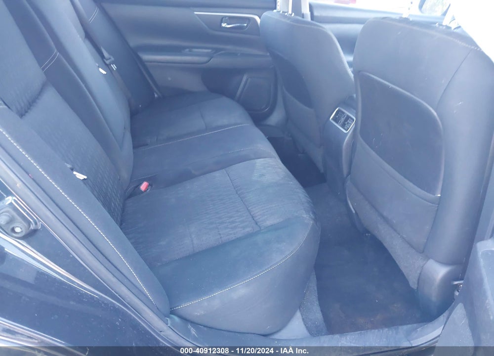 2017 NISSAN ALTIMA VIN: 1N4AL3AP3HC260546