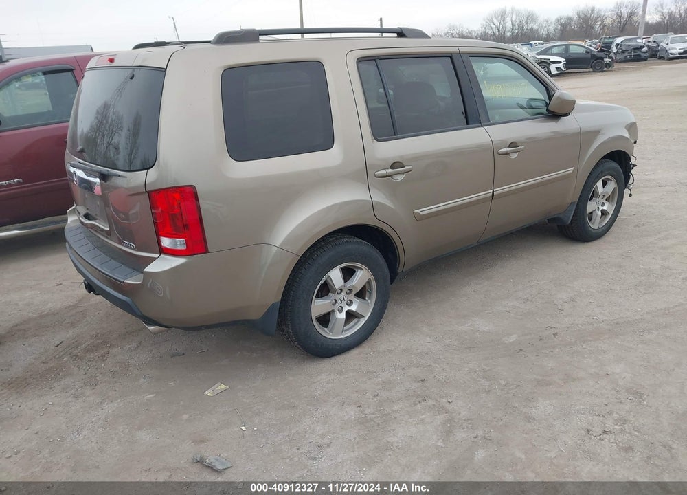 2011 HONDA PILOT EX-L VIN: 5FNYF4H54BB051028