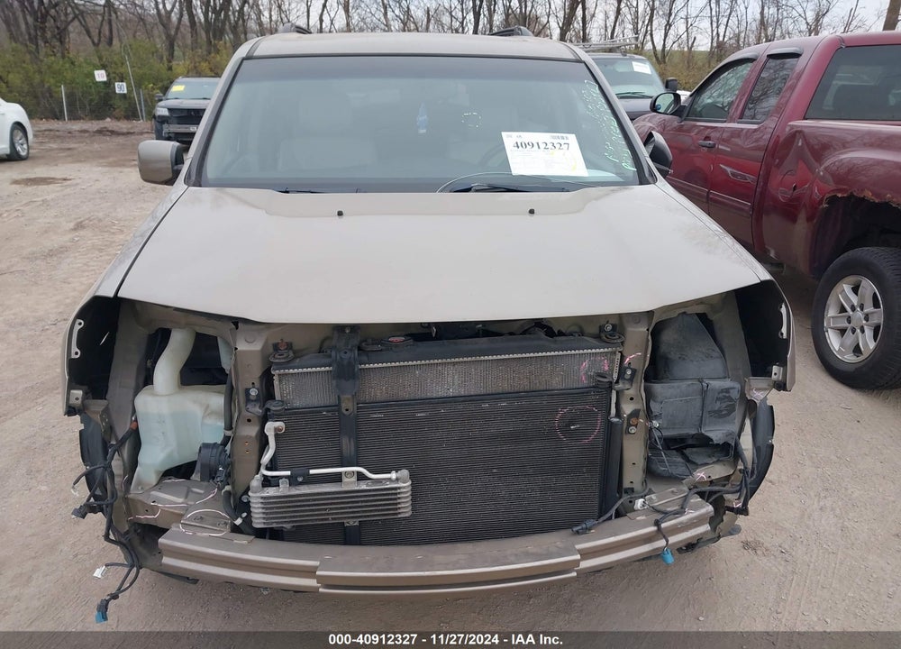 2011 HONDA PILOT EX-L VIN: 5FNYF4H54BB051028