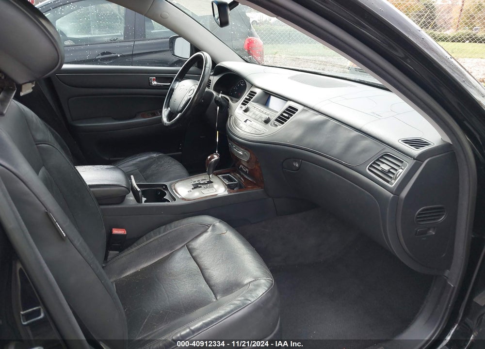 2009 HYUNDAI GENESIS VIN: KMHGC46E49U036291
