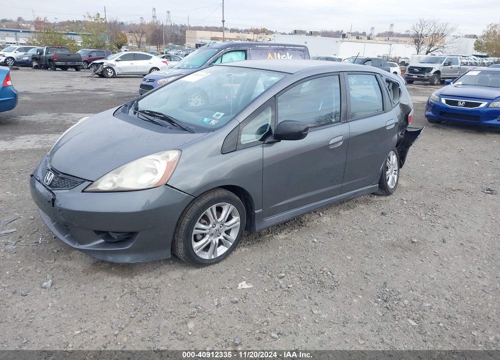2011 HONDA FIT SPORT VIN: JHMGE8H50BC026791