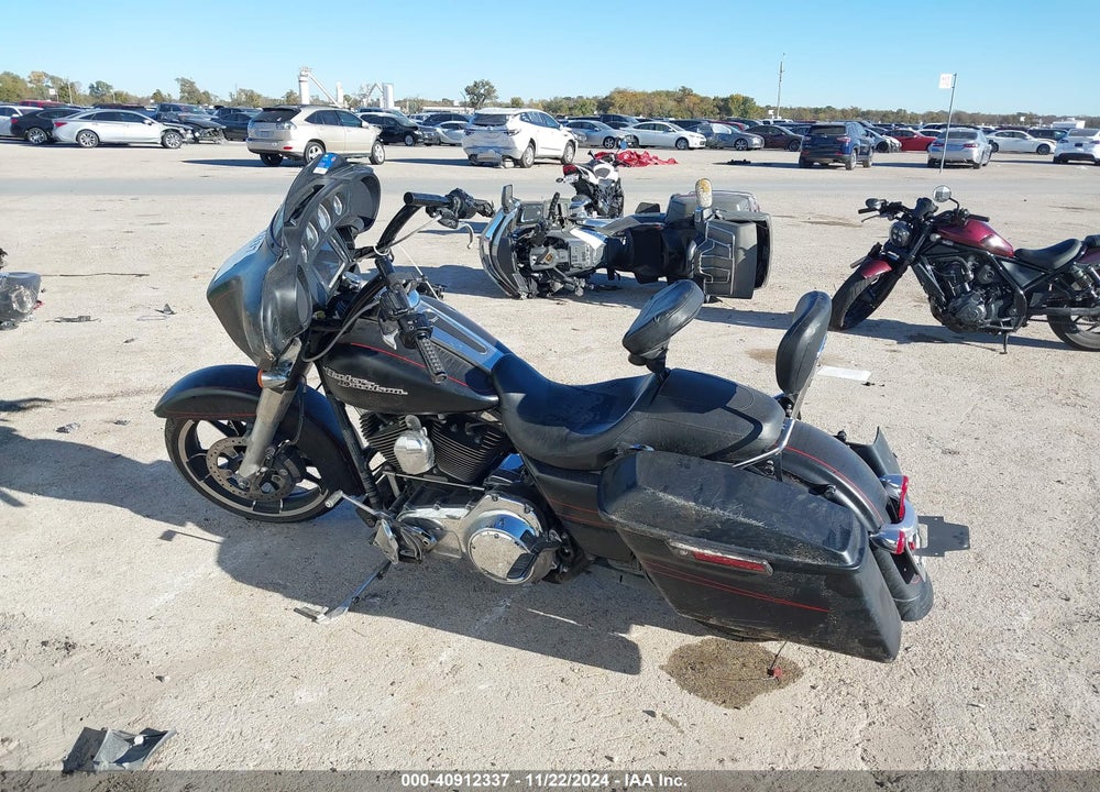 2015 HARLEY-DAVIDSON FLHXS STREET GLIDE SPECIAL VIN: 1HD1KRM1XFB706099