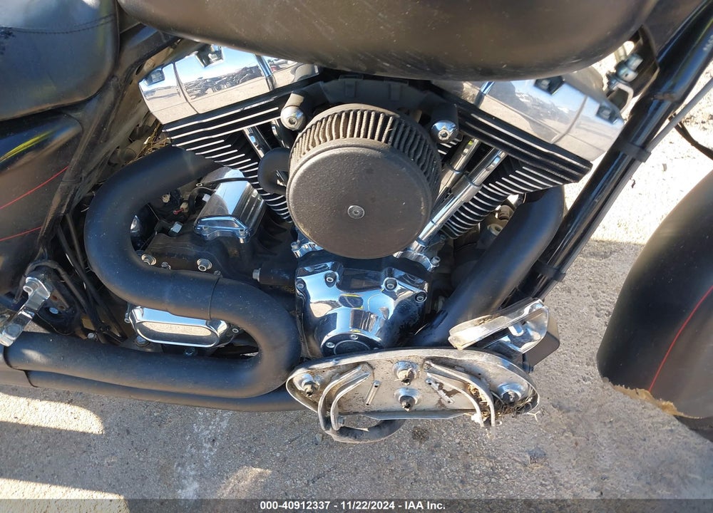 2015 HARLEY-DAVIDSON FLHXS STREET GLIDE SPECIAL VIN: 1HD1KRM1XFB706099