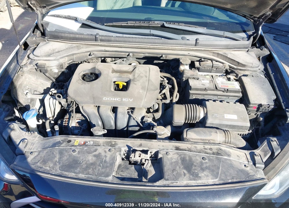 2017 HYUNDAI ELANTRA SE VIN: 5NPD84LF6HH207265
