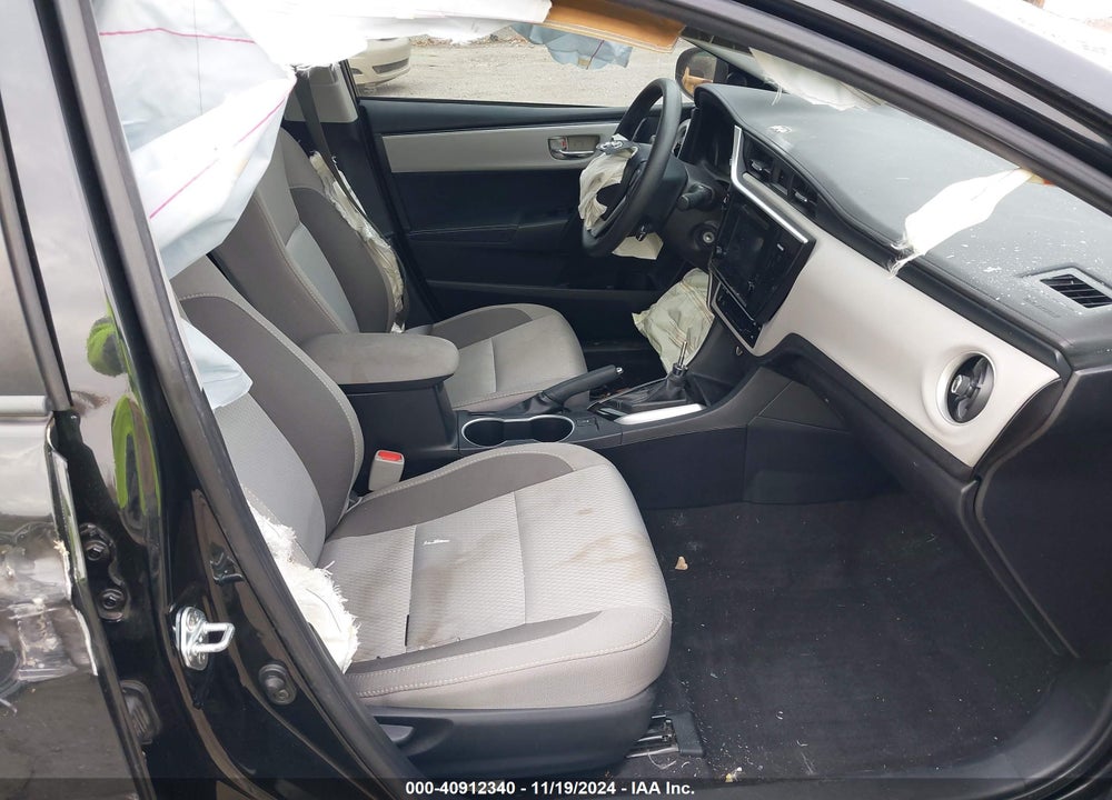 2017 TOYOTA COROLLA VIN: 2T1BURHE0HC828200