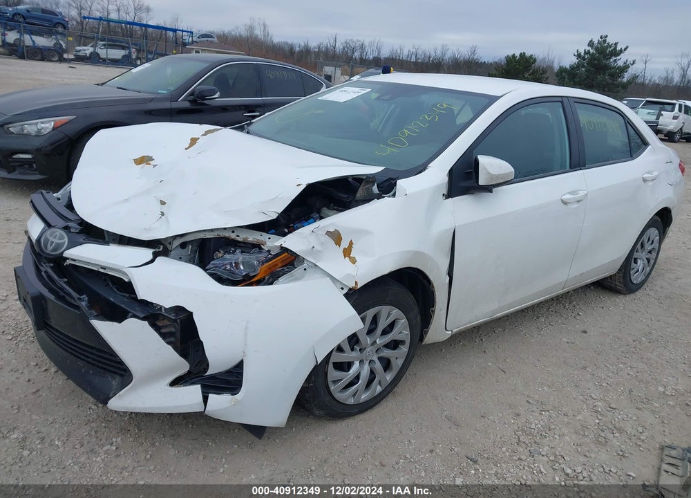 2017 TOYOTA COROLLA LE VIN: 2T1BURHE3HC949965