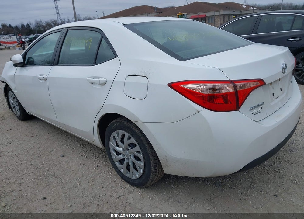 2017 TOYOTA COROLLA LE VIN: 2T1BURHE3HC949965