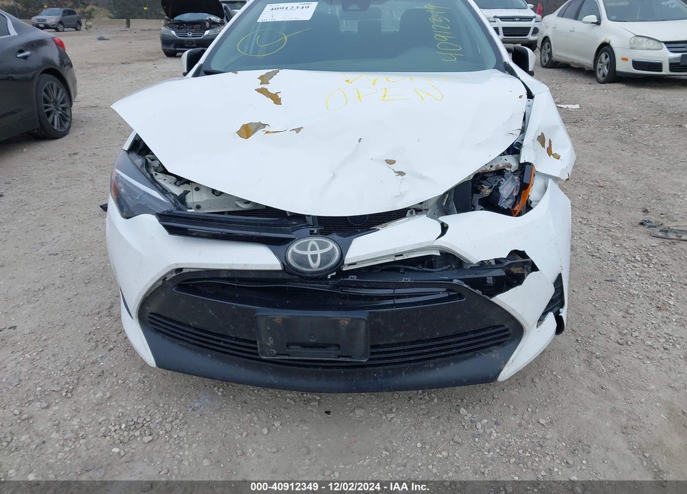 2017 TOYOTA COROLLA LE VIN: 2T1BURHE3HC949965