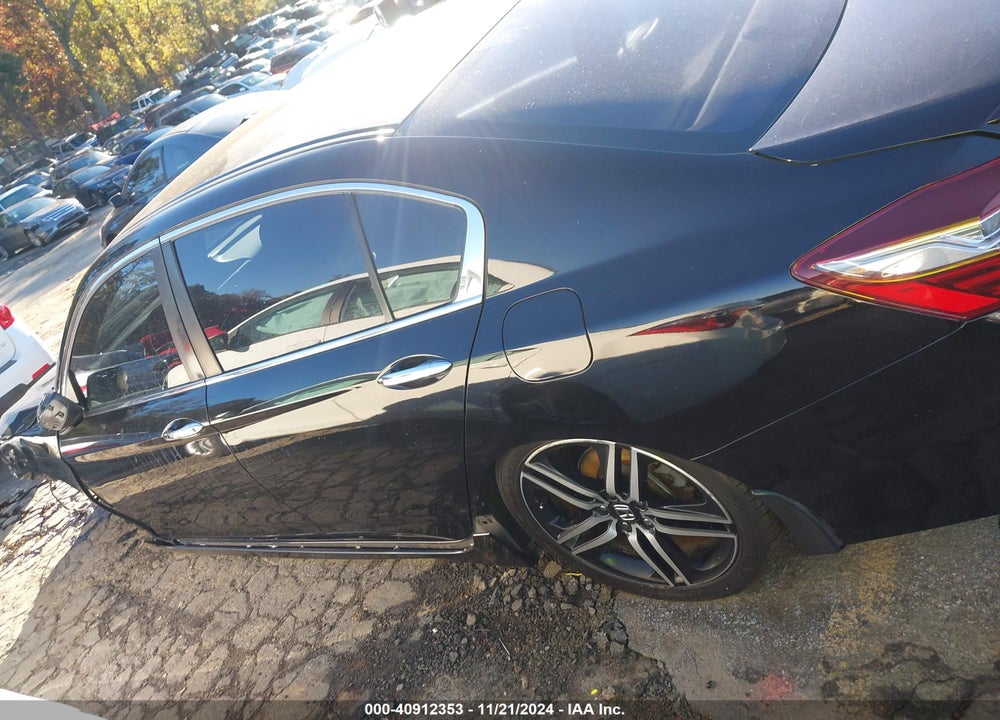 2017 HONDA ACCORD SPORT SE VIN: 1HGCR2F13HA012679