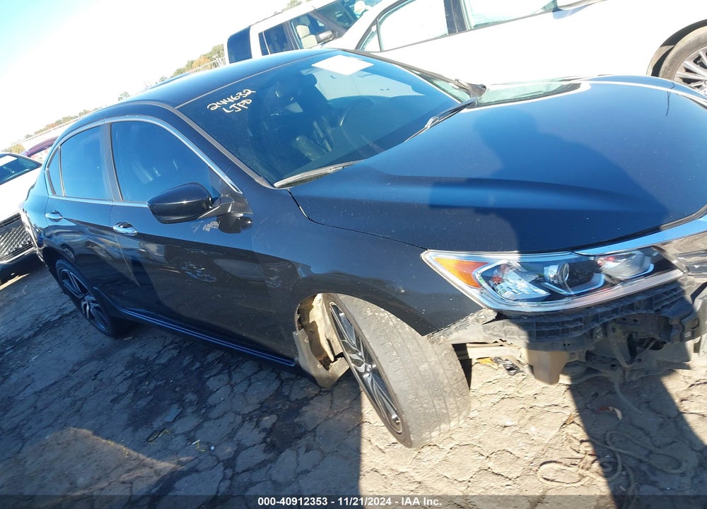 2017 HONDA ACCORD SPORT SE VIN: 1HGCR2F13HA012679