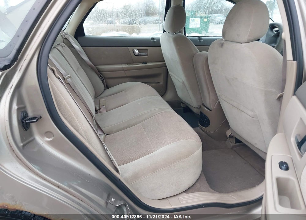 2002 FORD TAURUS SES VIN: 1FAFP55282A204481