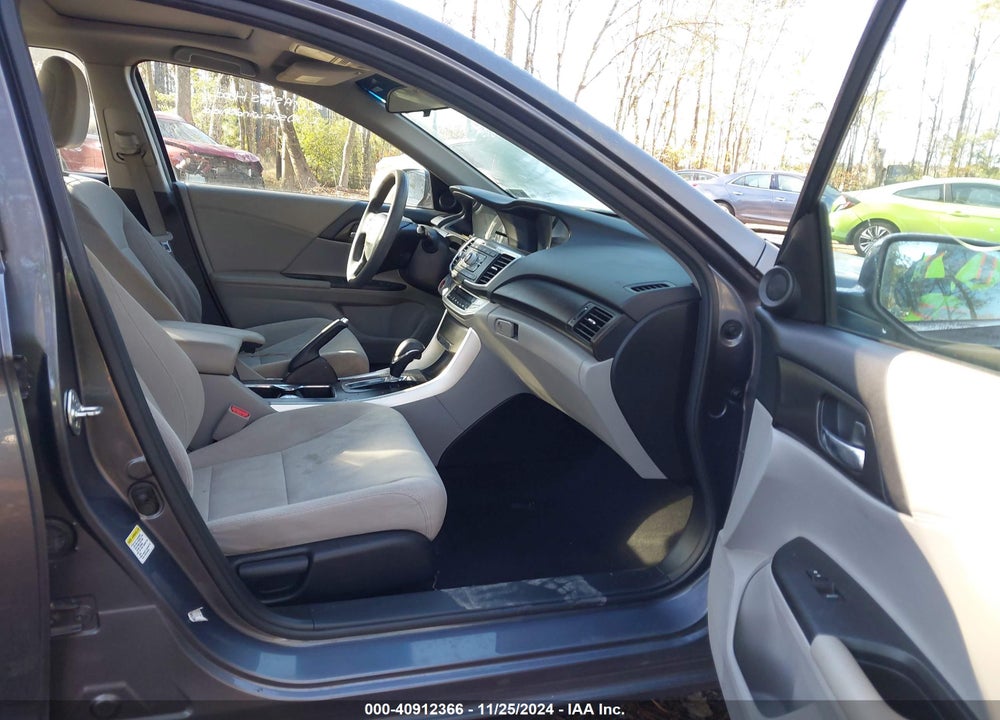 2013 HONDA ACCORD EX VIN: 1HGCR2F73DA162693