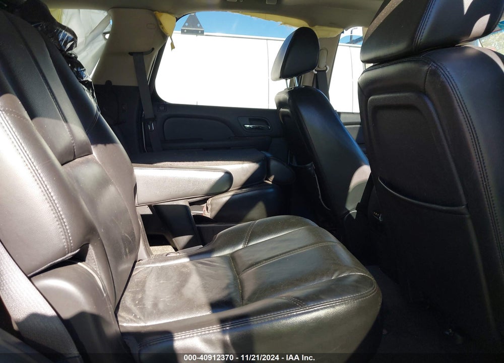 2007 GMC YUKON SLT VIN: 1GKFC13047J329988