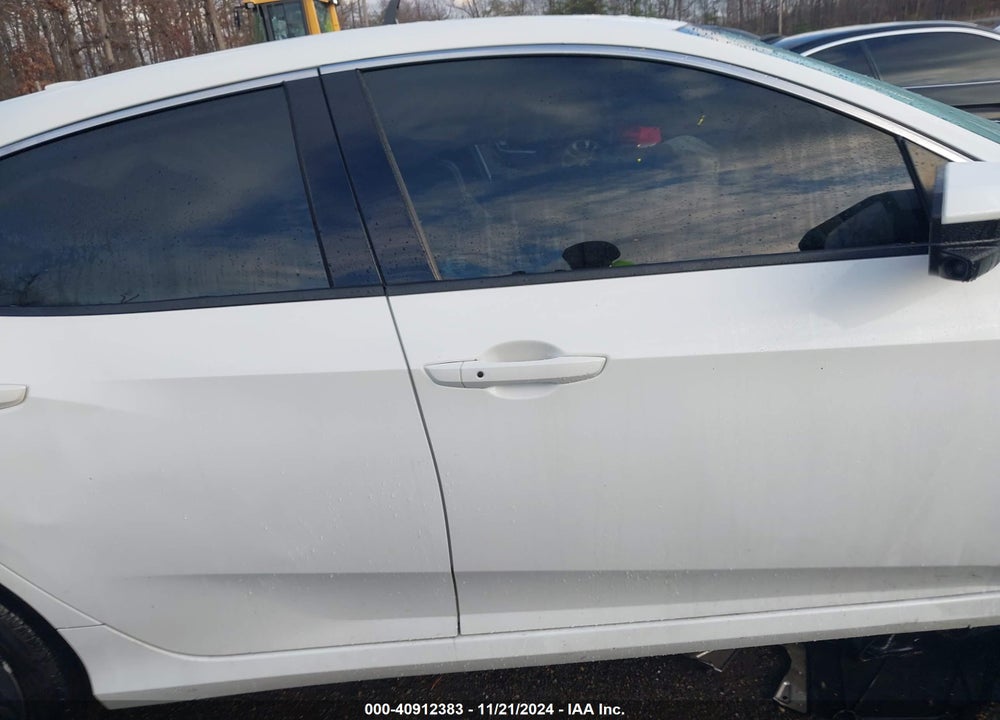 2018 HONDA CIVIC EX VIN: SHHFK7H51JU401569