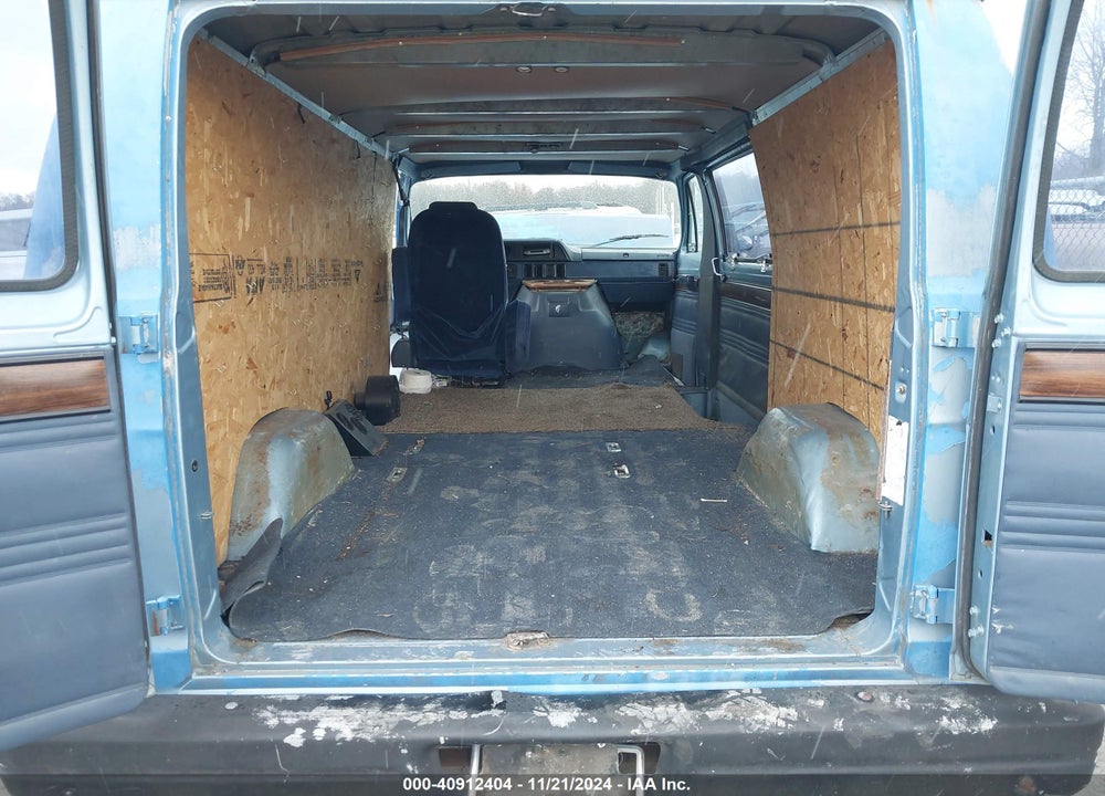 1992 DODGE RAM WAGON B350 VIN: 2B5WB35Y4NK170817