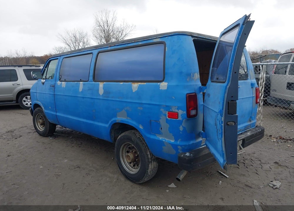 1992 DODGE RAM WAGON B350 VIN: 2B5WB35Y4NK170817