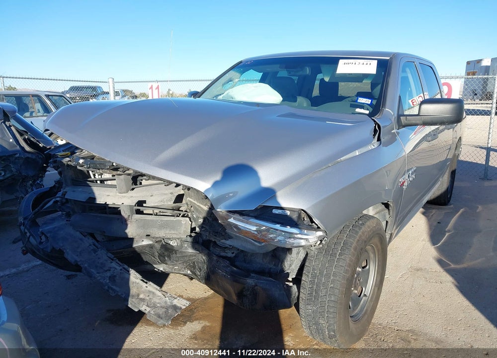 2019 RAM 1500 CLASSIC VIN: 3C6RR6KTXKG712304