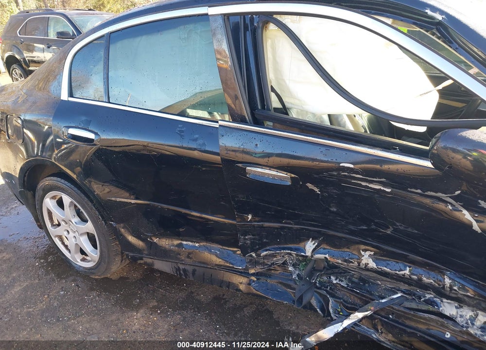 2004 INFINITI G35X VIN: JNKCV51F74M703493