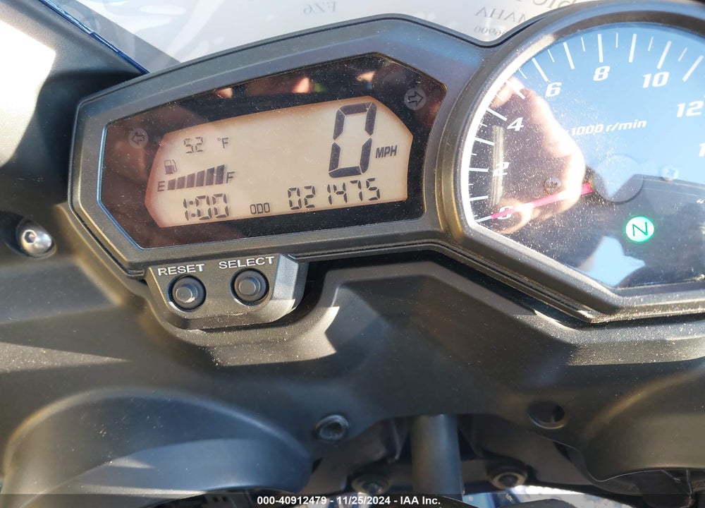 2009 YAMAHA FZ6 SHG VIN: JYARJ13E39A006900