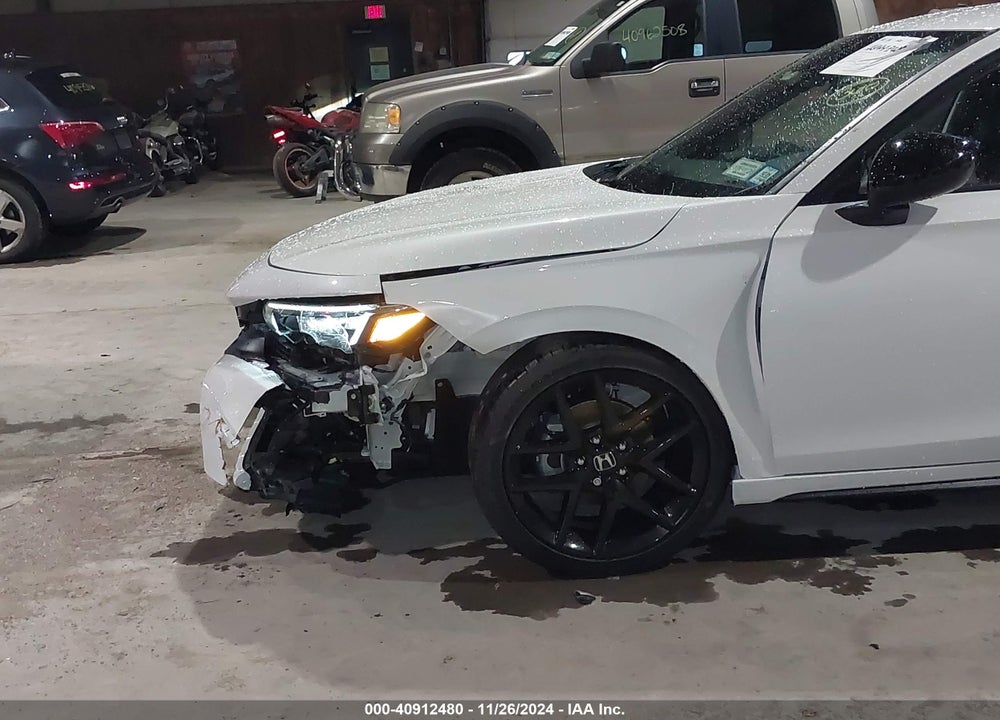 2024 HONDA CIVIC VIN: 19XFL2H86RE040059